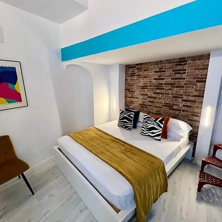 Charming Navona - The Loft روما